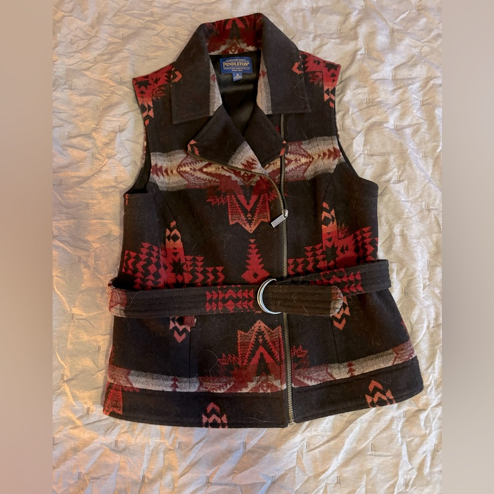 Pendleton women’s wool saddle blanket vest